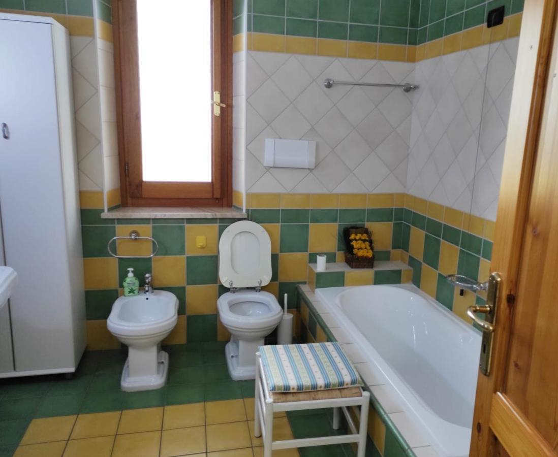 Casa Lupino Apartment Орозеи Екстериор снимка